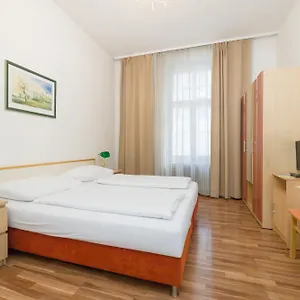 Guest house Votiv
