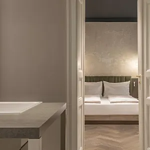 Aparthotel By Wolfensson - Boutique